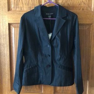 Ladie’s black blazer